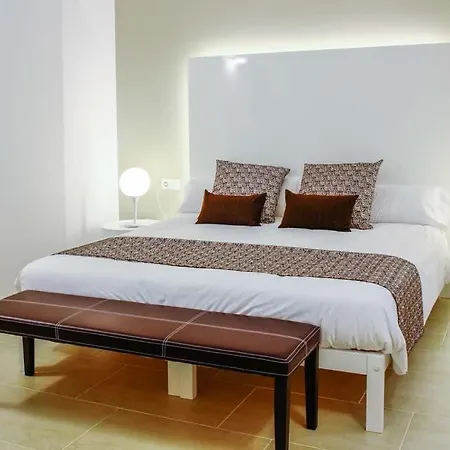 Sleeps 10 Pool Air Con Wifi Villa Son Bou